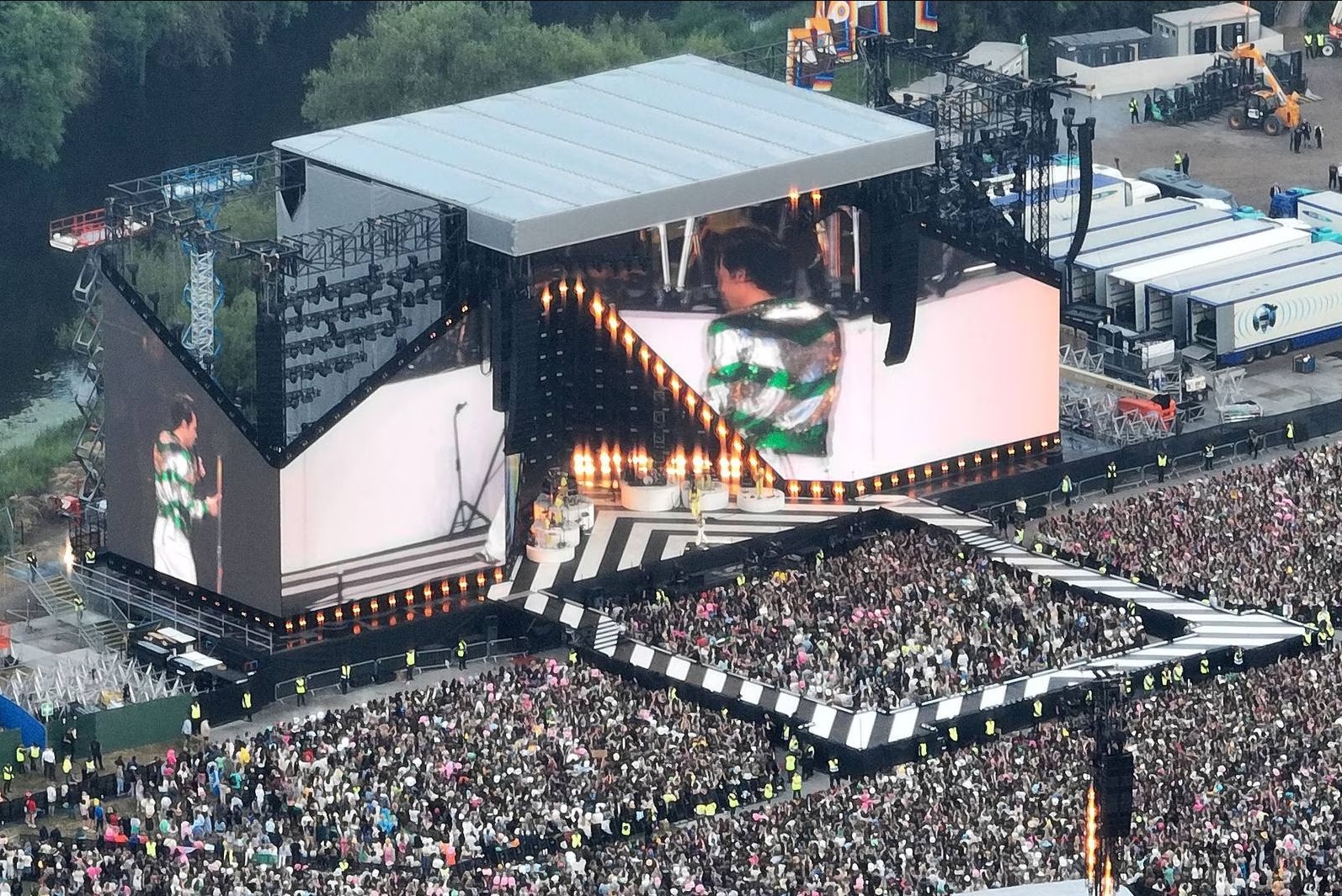 Stonking Performance by Harry Styles at Slane Castle: A Night to Remember